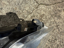 Load image into Gallery viewer, Frontscheinwerfer Ford Focus BM51-13D154JA Xenon Rechts Scheinwerfer Headlight SCH8195711313gh
