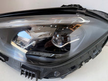 Laden Sie das Bild in den Galerie-Viewer, Frontscheinwerfer Mercedes-Benz W206 A2069068104 Links Scheinwerfer Headlight SCH7539382493zz