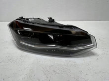Laden Sie das Bild in den Galerie-Viewer, Frontscheinwerfer VW Polo 2G1941036F Rechts Scheinwerfer Headlight SCH7809469509ro
