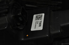 Load image into Gallery viewer, Frontscheinwerfer Hyundai Santa Fe IV 92208-S1000 LED Rechts Headlight