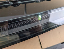 Laden Sie das Bild in den Galerie-Viewer, Frontscheinwerfer 7210005EA1 LED Vorderseite Scheinwerfer Headlight