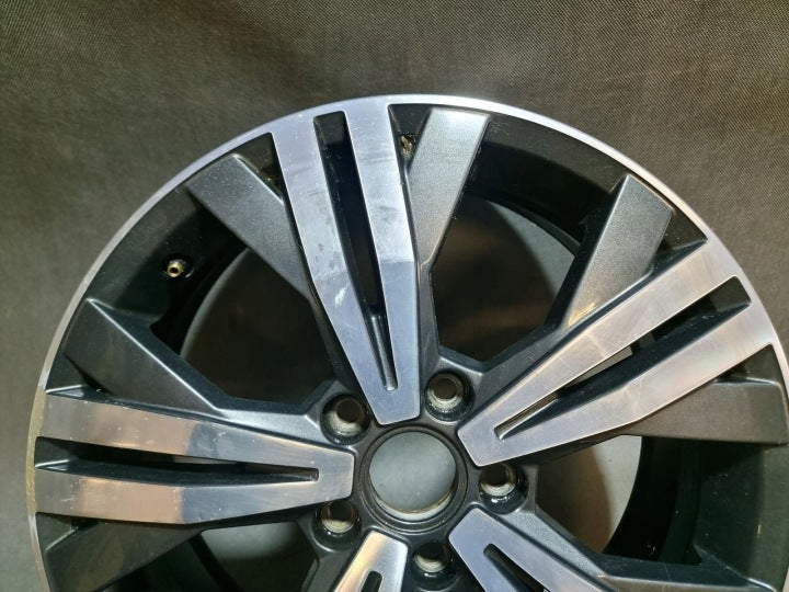 1x Alufelge 17 Zoll 6.0" 5x112 50ET Glanz Grau 2K5601025P Mg T-Roc Rim Wheel FEL9768557125wh