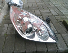 Laden Sie das Bild in den Galerie-Viewer, Frontscheinwerfer Opel Signum Vectra C 1020507-13170916 Rechts Headlight SCH8232796782vo