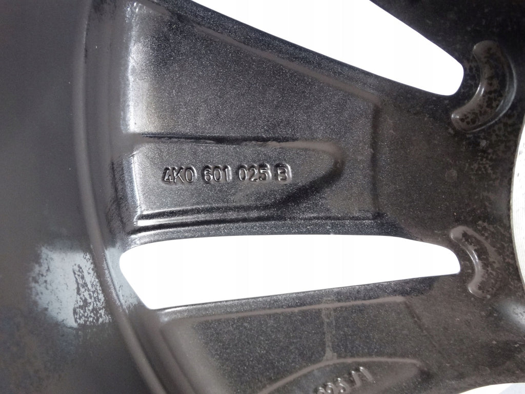 1x Alufelge 18 Zoll 8.0" 5x112 39ET Glanz Graphit 4K0601025 Audi A6 C8 Mg FEL1851859425zx