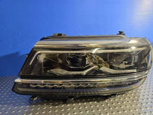 Laden Sie das Bild in den Galerie-Viewer, Frontscheinwerfer VW Tiguan 5NB941081A Full LED Links Scheinwerfer Headlight SCH4273735104ln