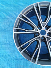 Laden Sie das Bild in den Galerie-Viewer, 1x Alufelge 21 Zoll 8.5" 5x112 30ET 8043670 BMW X3 G01 G02 Rim Wheel FEL5176371834qi