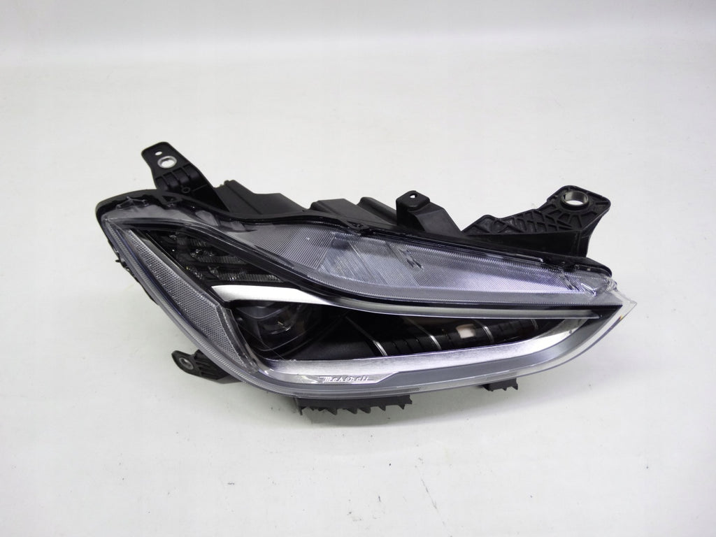 Frontscheinwerfer Maserati Ghibli M157 00670100984 LED Rechts Headlight SCH7890489865vx