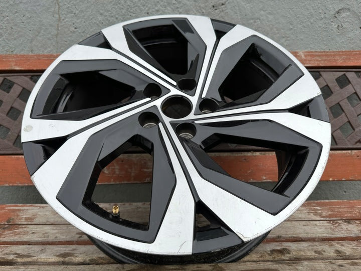 1x Alufelge 18 Zoll 7.0" 5x114.3 35ET 403003156R 403009719R Renault Koleos FEL9518663629yw