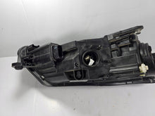Laden Sie das Bild in den Galerie-Viewer, Frontscheinwerfer Skoda Superb III 3V1941015B Links Scheinwerfer Headlight SCH9230581160pi