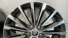 Laden Sie das Bild in den Galerie-Viewer, 1x Alufelge 18 Zoll 7.0" 5x112 43ET 565601025L Skoda Kodiaq Rim Wheel FEL5713837644hl
