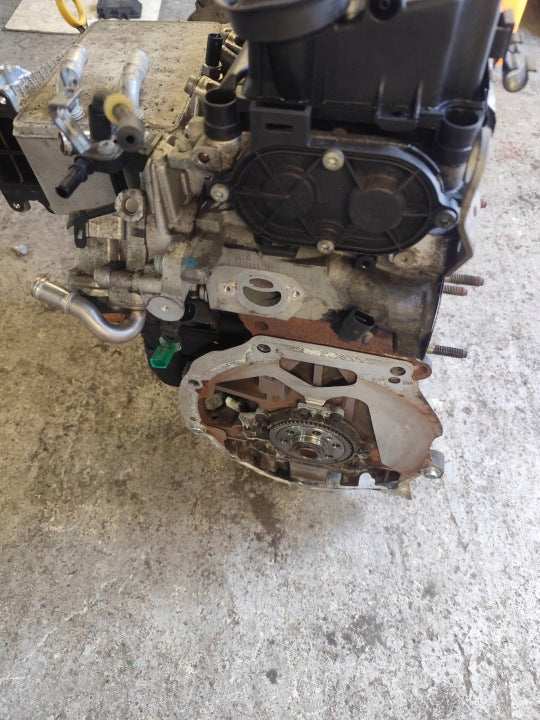 Motor VW Passat B8 DCXA DCX 1.6 TDI 120PS 88kW 97TKm 2016 Diesel Unkomplett MOT7545993077yx