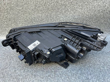 Load image into Gallery viewer, Frontscheinwerfer VW Passat B8 3G1941082P Rechts Scheinwerfer Headlight SCH6494847933zb
