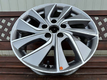 Load image into Gallery viewer, 1x Alufelge 17 Zoll 7.0" 5x114.3 58ET Glanz Graphit 5210-G4350 Hyundai I30 Mg FEL1958378659ap