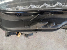 Laden Sie das Bild in den Galerie-Viewer, Frontscheinwerfer VW Tiguan 5NB941036D Rechts Scheinwerfer Headlight SCH1191852846cx