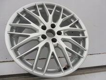 Laden Sie das Bild in den Galerie-Viewer, 1x Alufelge 19 Zoll 8.0&quot; 5x112 32ET Glanz 8W9601025F Audi A4 Allroad Rim Wheel