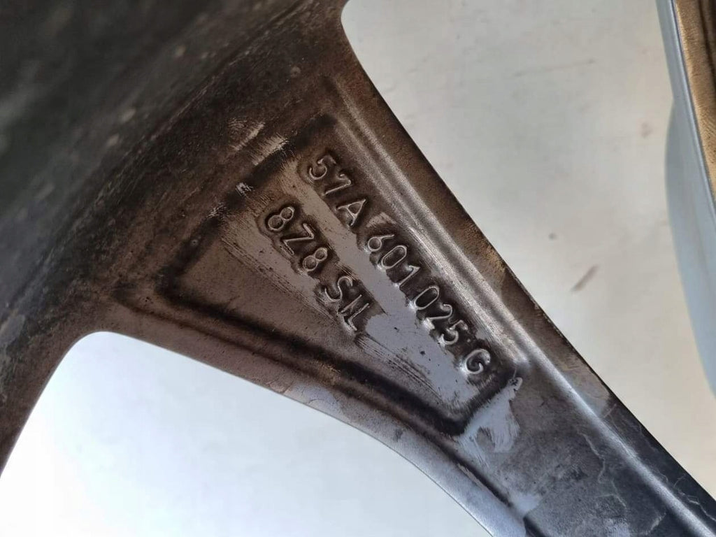 1x Alufelge 19 Zoll 8.0" 5x112 57A601025 Skoda Karoq Rim Wheel