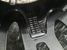 Laden Sie das Bild in den Galerie-Viewer, 1x Alufelge 19 Zoll 8.5" 5x112 40ET Glanz Graphit 4K0601025BD Audi C8 Mg FEL9542561293pv