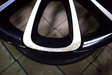 Laden Sie das Bild in den Galerie-Viewer, 1x Alufelge 17 Zoll 7.0&quot; 4x100 44ET Glanz Schwarz Opel Corsa E Rim Wheel