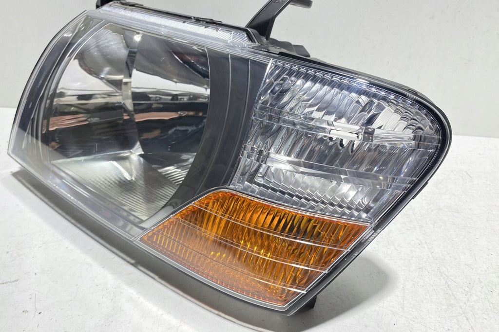Frontscheinwerfer Mitsubishi Pajero III 10087419 Links Scheinwerfer Headlight