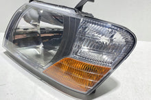 Load image into Gallery viewer, Frontscheinwerfer Mitsubishi Pajero III 10087419 Links Scheinwerfer Headlight