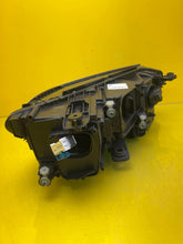 Laden Sie das Bild in den Galerie-Viewer, Frontscheinwerfer VW Touareg 761941113 LED Links Scheinwerfer Headlight SCH3543487854ot