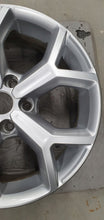 Load image into Gallery viewer, 1x Alufelge 17 Zoll 7.0" 5x114.3 40ET 403008932R Renault III 1 Talisman Captur FEL3749471045sm