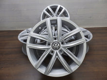 Laden Sie das Bild in den Galerie-Viewer, 4x Alufelge 16 Zoll 6.5" 5x112 46ET Glanz Silber 5G0601025 VW Golf Vii Rim Wheel FEL9937215229ld