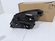 Laden Sie das Bild in den Galerie-Viewer, Frontscheinwerfer Mercedes-Benz Eqc A2939066600 Rechts Scheinwerfer Headlight SCH2938690663ck