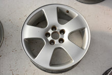 Laden Sie das Bild in den Galerie-Viewer, 1x Alufelge 16 Zoll 6.5&quot; 5x100 42ET Glanz Silber 8L0601025K Audi Rim Wheel