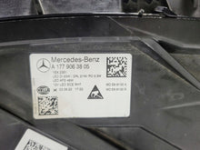 Laden Sie das Bild in den Galerie-Viewer, Frontscheinwerfer Mercedes-Benz W177 A1779063805 LED Rechts Headlight SCH7343321634bj