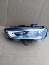 Laden Sie das Bild in den Galerie-Viewer, Frontscheinwerfer Audi Q3 8U0941005 Xenon Links Scheinwerfer Headlight