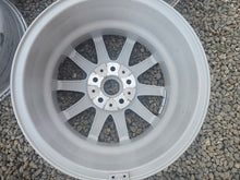 Laden Sie das Bild in den Galerie-Viewer, 4x Alufelge 16 Zoll 7.0" 5x112 52ET Glanz Silber 6855080 BMW 2 F45 F46 Rim Wheel FEL8230986755dd