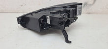 Laden Sie das Bild in den Galerie-Viewer, Frontscheinwerfer Seat Tarraco 5FK941008J Rechts Scheinwerfer Headlight SCH3156116168zq