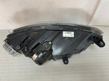 Laden Sie das Bild in den Galerie-Viewer, Frontscheinwerfer Seat Ateca 576941007D LED Ein Stück (Rechts oder Links)