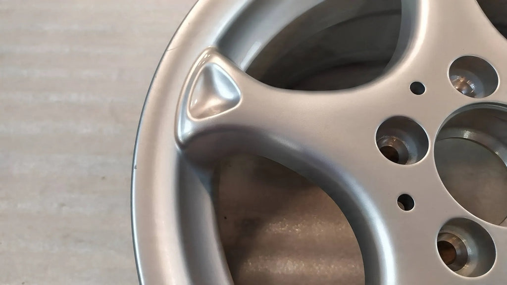 1x Alufelge 15 Zoll 7.0" 5x112 37ET Glanz Silber A2024011702 Mercedes-Benz W204