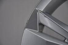 Load image into Gallery viewer, 1x Alufelge 15 Zoll 5.5" 5x100 40ET Silber 2G0601025N VW Polo Rim Wheel FEL6536220873qv