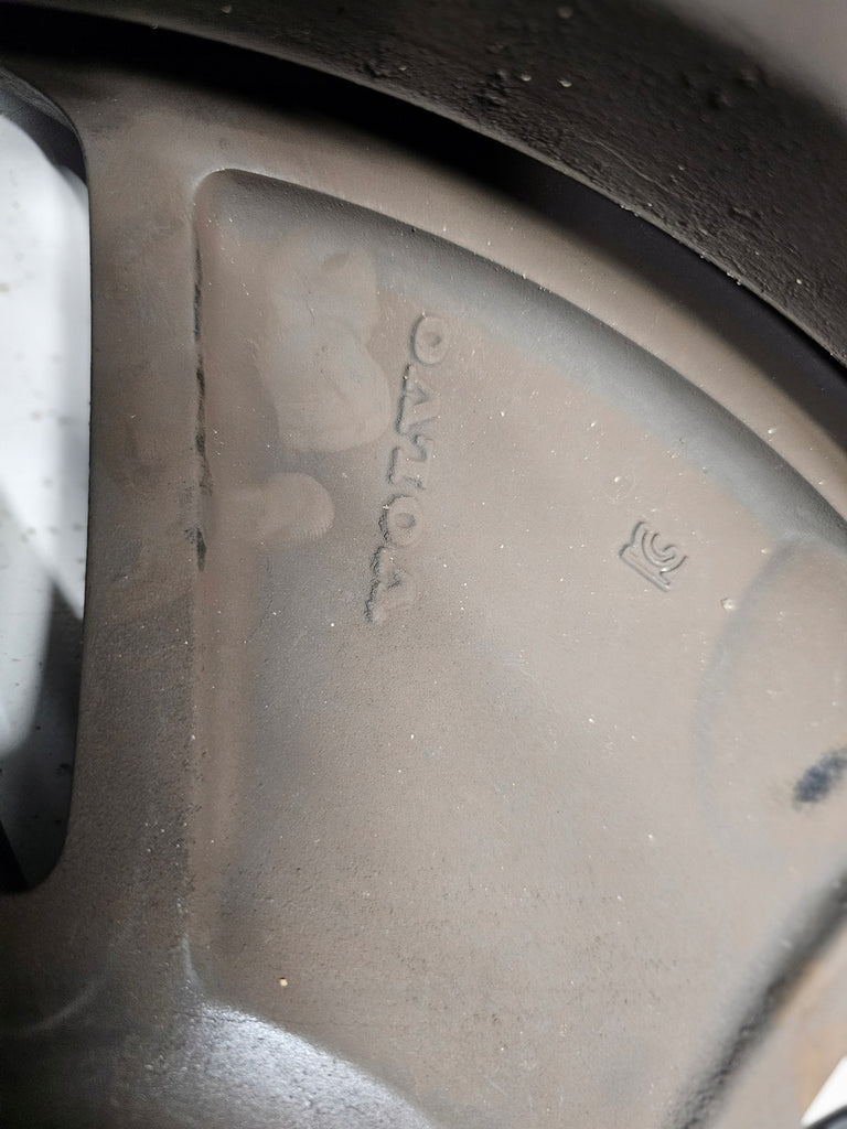 1x Alufelge 18 Zoll 7.5" 5x108 50 5ET 31680403 Volvo Xc60 Ii Rim Wheel