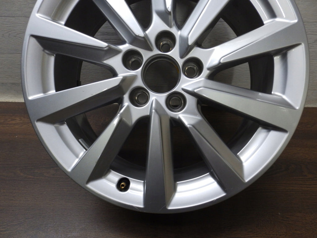 1x Alufelge 16 Zoll 6.5" 5x100 40ET Glanz Silber 82A601025 Audi A1 Rim Wheel FEL9384968634ks