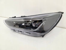Laden Sie das Bild in den Galerie-Viewer, Frontscheinwerfer Ford Focus NX7B-13E017-AG Full LED Links Headlight SCH5639996300em
