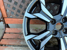 Laden Sie das Bild in den Galerie-Viewer, 1x Alufelge 18 Zoll 7.0&quot; 4x108 42 5ET Glanz Schwarz J1BC-1007-E1A Ford Ecosport