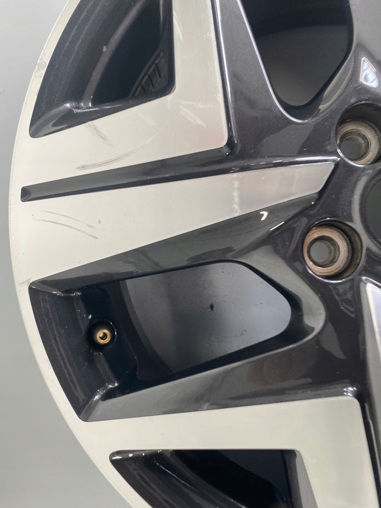 1x Alufelge 17 Zoll 6.5" 4x100 50ET 52910-Q0400 Hyundai Bayon Rim Wheel