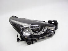 Laden Sie das Bild in den Galerie-Viewer, Frontscheinwerfer Mazda 2 D09K-51030 LED Rechts Scheinwerfer Headlight