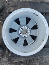 Load image into Gallery viewer, 1x Alufelge 16 Zoll 7.0&quot; 5x112 42ET Glanz Silber 4F0601025 Audi A6 C6 Rim Wheel