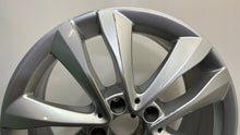 Load image into Gallery viewer, 1x Alufelge 17 Zoll 7.0&quot; 5x112 48,5ET A2054018000 Mercedes-Benz A205 Rim Wheel