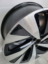 Laden Sie das Bild in den Galerie-Viewer, 1x Alufelge 20 Zoll 8.0" 5x112 45ET Glanz Schwarz 11A601025A VW Id.4 Rim Wheel FEL3692910123cq