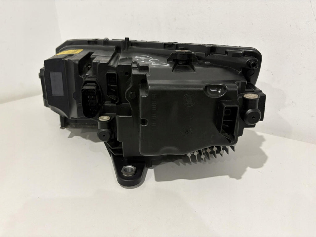 Frontscheinwerfer Skoda Octavia III 5E1941016D Full LED Rechts Headlight SCH1187384345cu