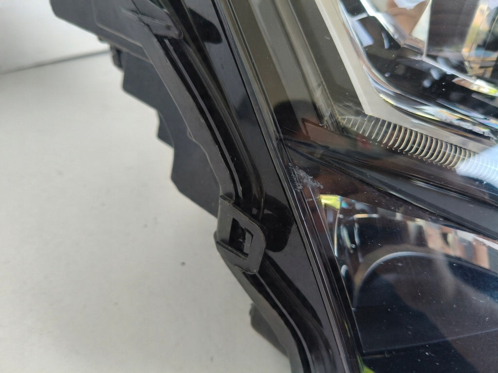 Frontscheinwerfer Skoda Superb III 3V1941016D Full LED Rechts Headlight