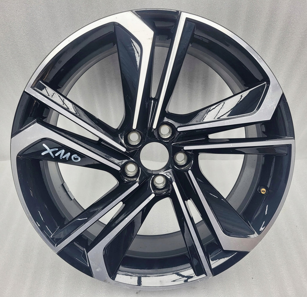 1x Alufelge 18 Zoll 7.0" 5x100 51ET Glanz Schwarz 6VA601025AD Skoda Fabia Iv FEL9552438752zg