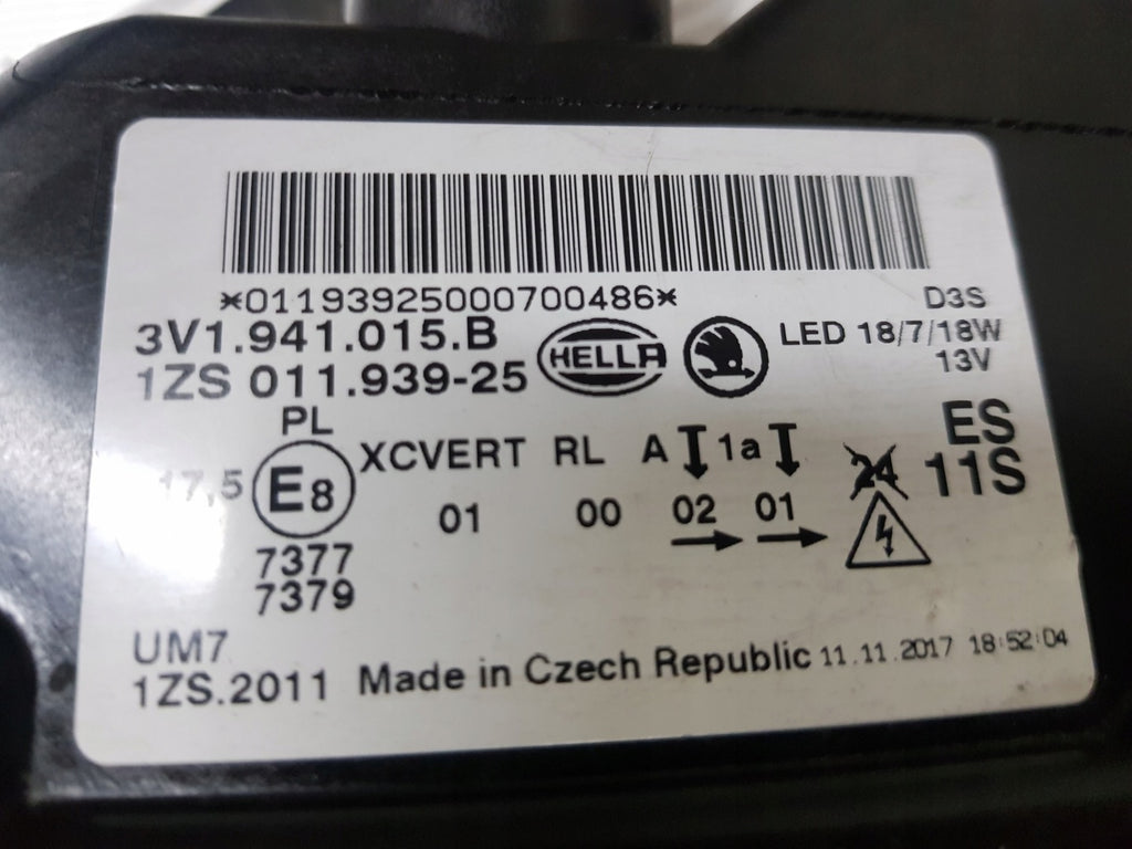 Frontscheinwerfer Skoda Superb III 3V1941015B LED Links Scheinwerfer Headlight