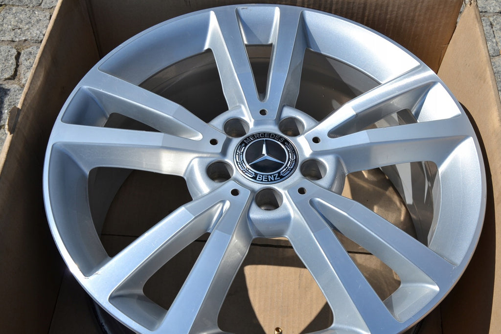 1x Alufelge 18 Zoll 8.0" 5x112 45ET Glanz Silber A2074011102 Mercedes-Benz Coupe